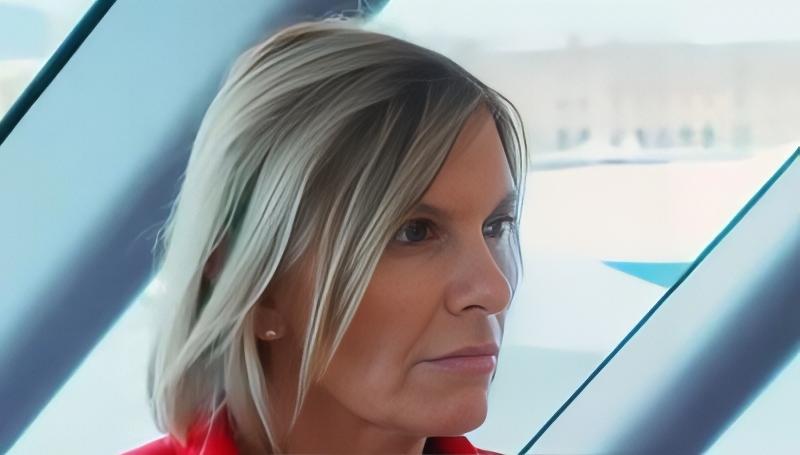 Captain Sandy - Hayu - YouTube