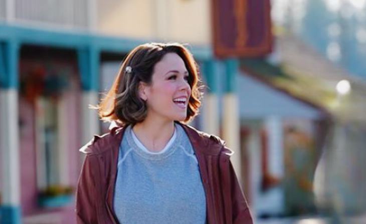 WCTH Erin Krakow Breaks Silence On Lori Loughlin’s Possible Return To Hope Valley