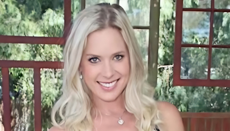 Country star Criscilla Anderson via E! News - YouTube