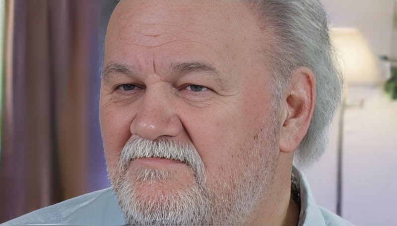 Thomas Markle had a leg and foot amputated - YouTube