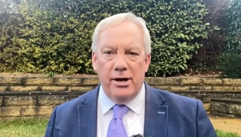 Neil Sean Lets Rip On Meghan - Daily News Headlines - YouTube