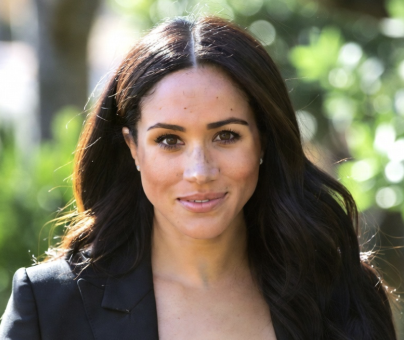 Meghan Markle Distressed Over Thomas Markle Dying?