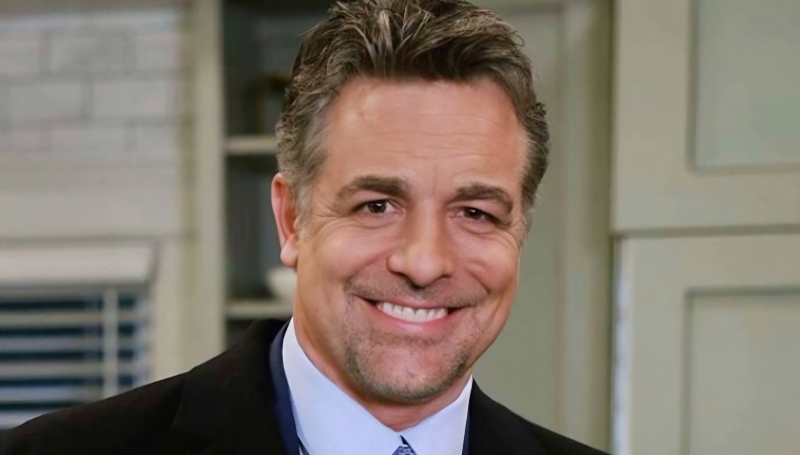 General Hospital star Chris McKenna - YouTube