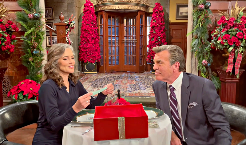 The Young and the Restless Spoilers: Your Favorite Actors Reveal Their Christmas This or That, and It’s a Hoot!