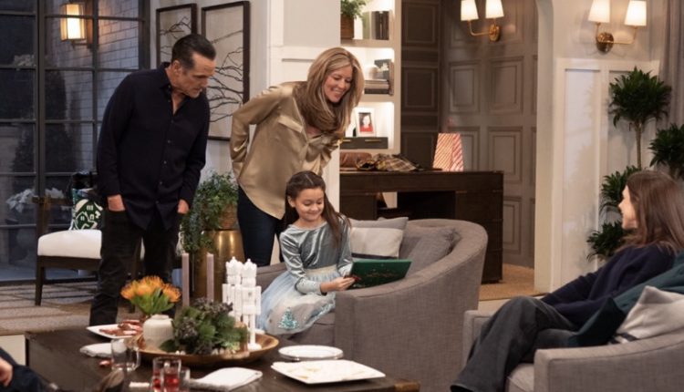 MAURICE BENARD, LAURA WRIGHT, SCARLETT SPEARS