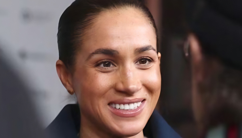 Neil basically accused Meghan of attention-seeking - E!News - YouTube