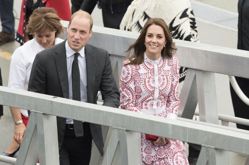 Prince William And Kate Middleton Throw The York Sisters Under The Bus