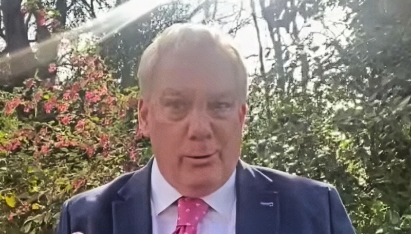 Neil discusses rumors Fergie might be in Montecito - Daily News Headlines - YouTube