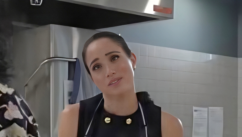 Meghan Markle Gets Slammed in Australia - Sky News Australia - YouTube