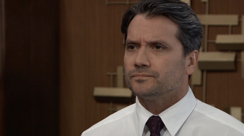 'General Hospital' Recap Friday, May 15: Cassius’ Bombshell, Cullum Grills Carly & Dante’s Risky Move