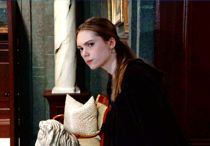 General Hospital Spoilers: Panicky Charlotte Reaches Out To Her Father-Can Valentin Keep Rocco And Britt Safe?